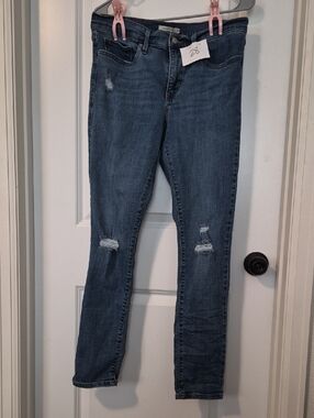 Levi's Blue Ripped Skinny Jeans